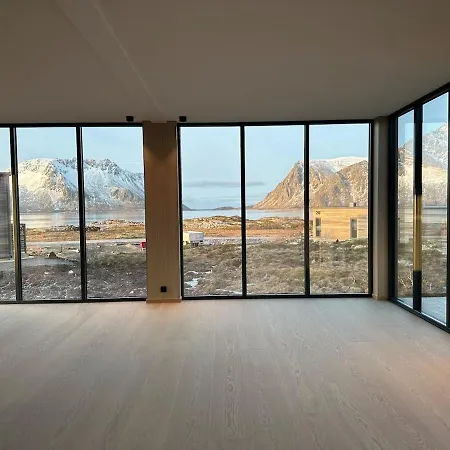 Lofoten Luxury With Seaview Sauna And Jacuzzi Ferienhaus *