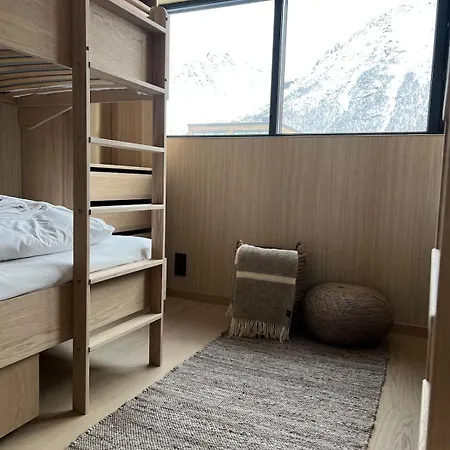 Lofoten Luxury With Seaview Sauna And Jacuzzi Feriehus Kleppstad