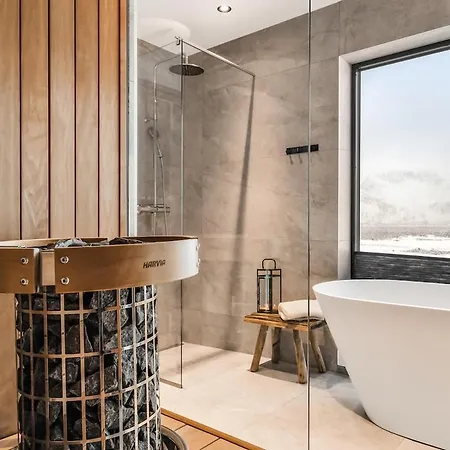 펜션 Lofoten Luxury With Seaview Sauna And Jacuzzi