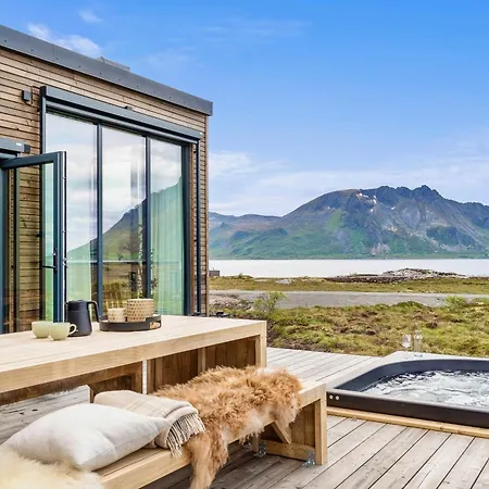 펜션 Lofoten Luxury With Seaview Sauna And Jacuzzi *