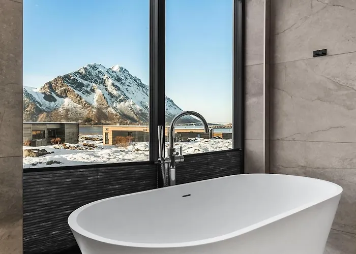 Lofoten Luxury With Seaview Sauna And Jacuzzi Hébergement de vacances Kleppstad